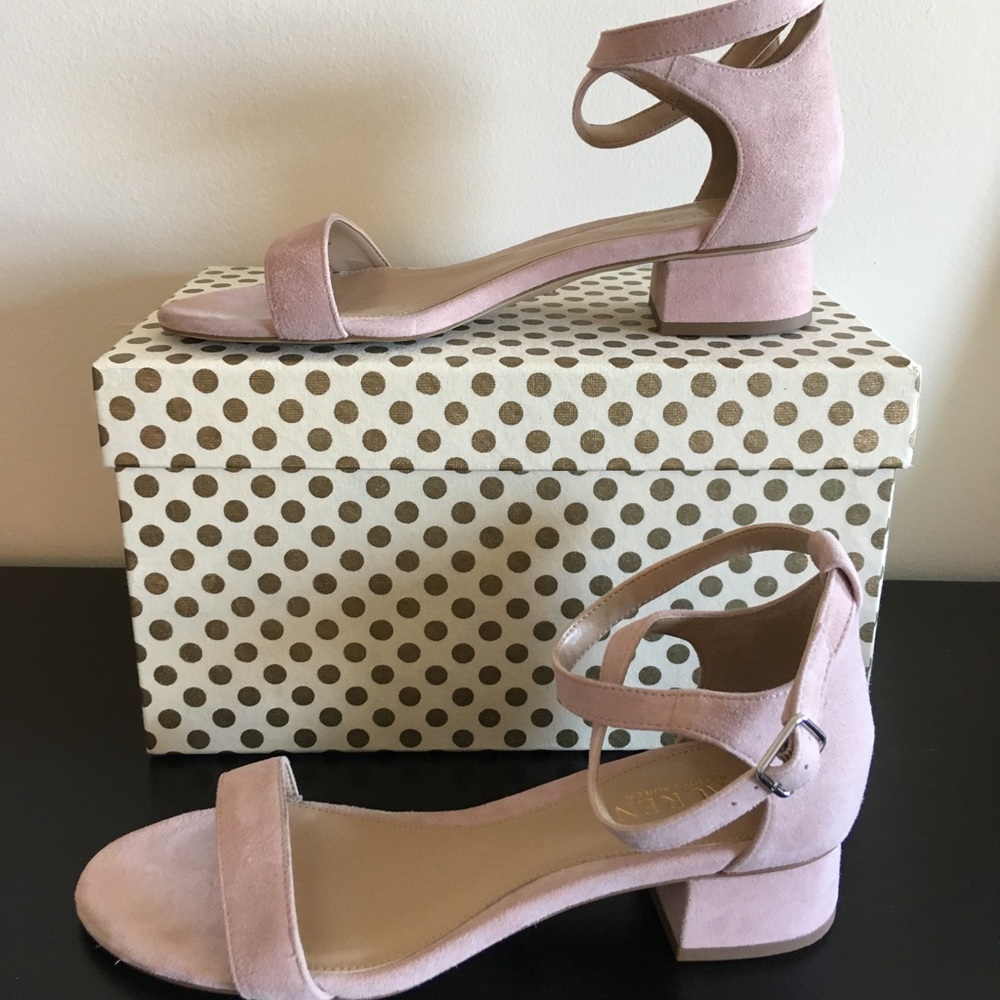 Ralph Lauren Soft Pink Suede Sandal, Sz 9